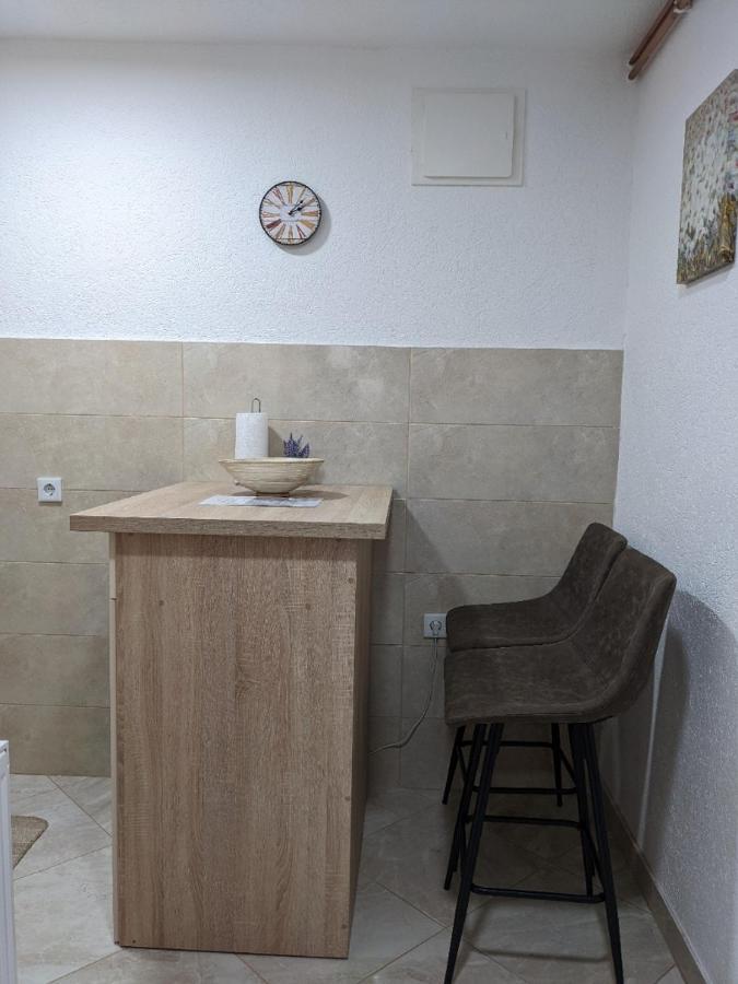 פוצ'ה Apartmani Drinska מראה חיצוני תמונה