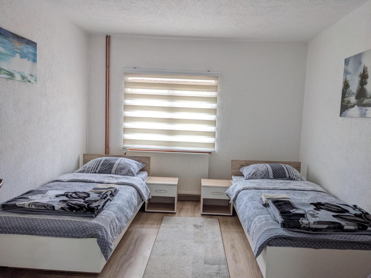 פוצ'ה Apartmani Drinska מראה חיצוני תמונה